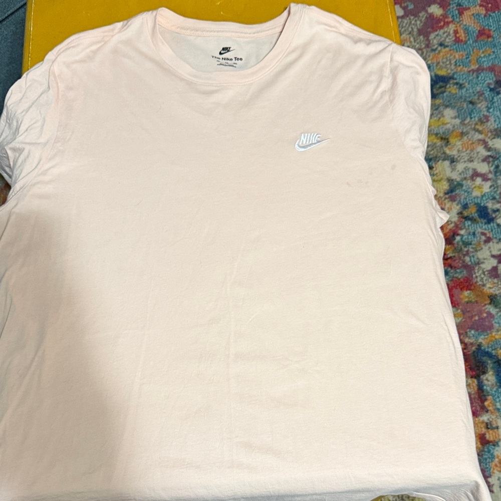 Nike Men's Soft Washed Coral Tee
